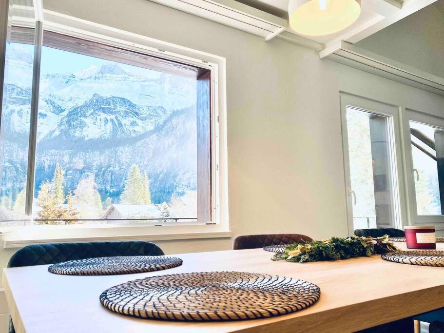 Unique Penthouse With Gallery And Mountain View Kandersteg Exterior photo