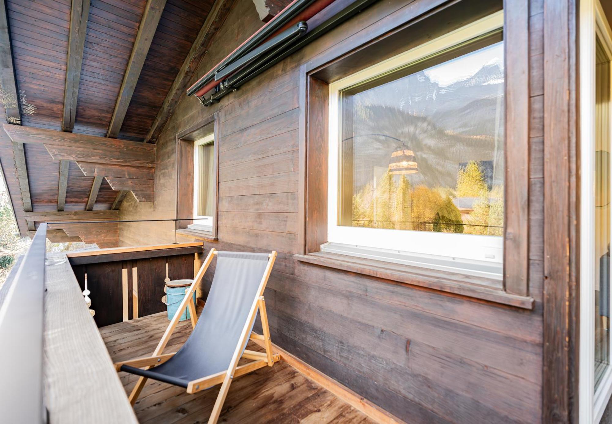 Unique Penthouse With Gallery And Mountain View Kandersteg Exterior photo
